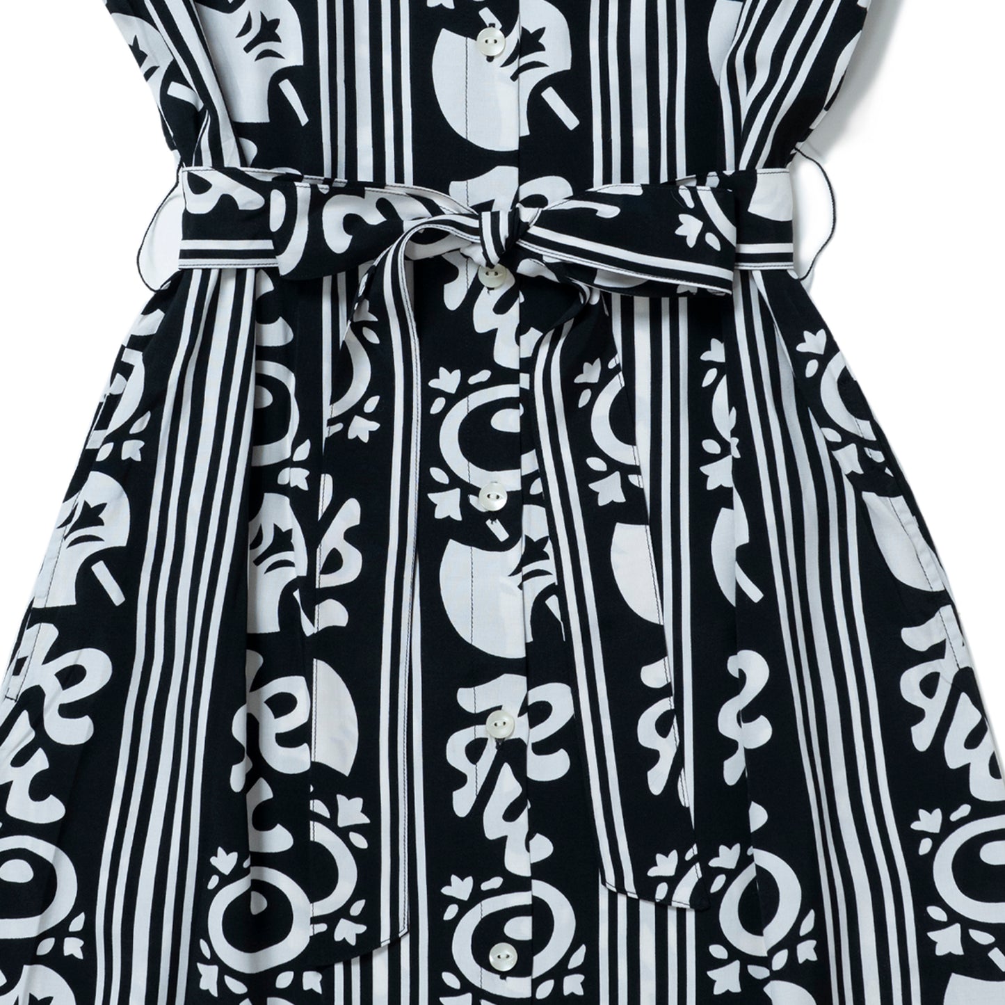 YOKIKOTO WO KIKU DRESS