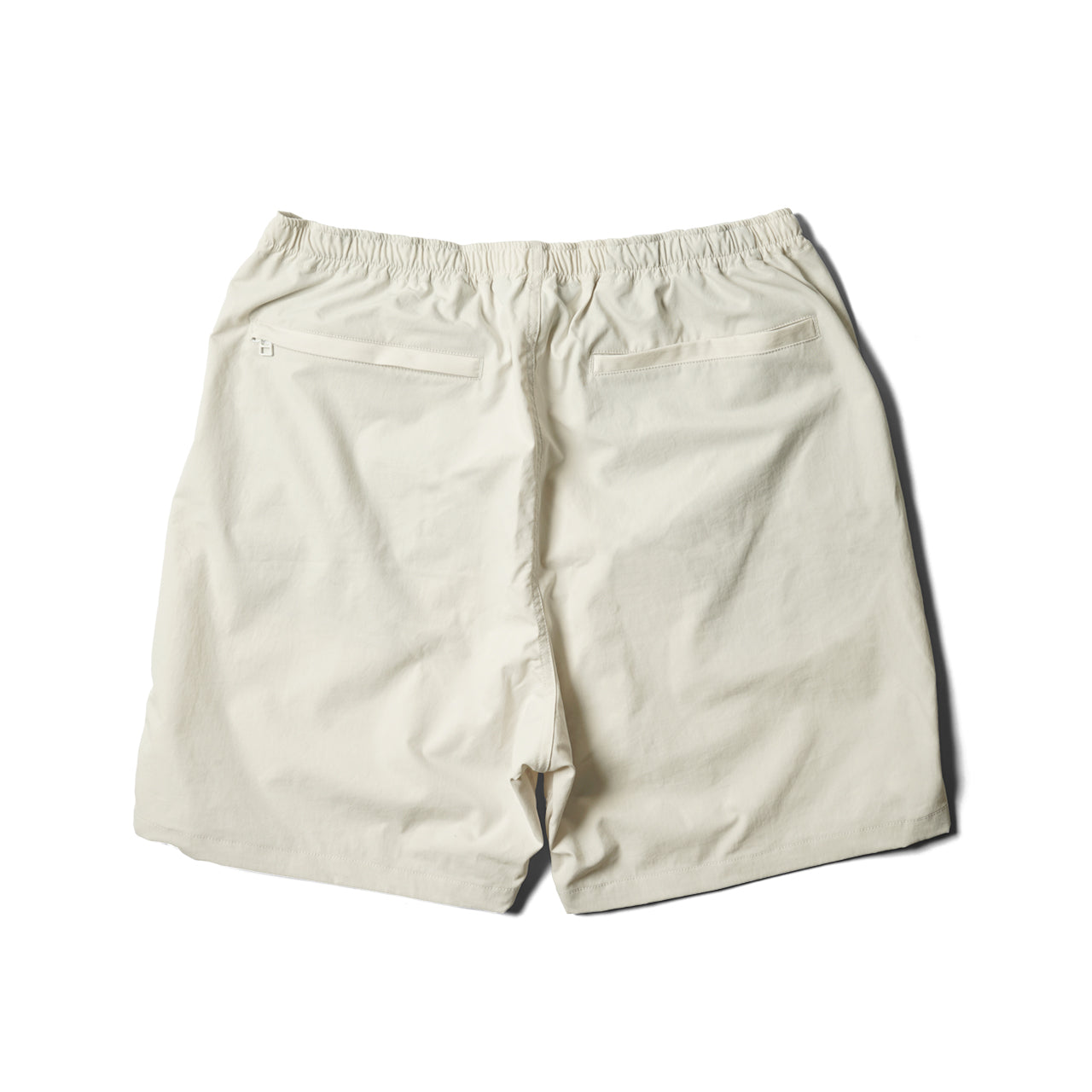 FOUNDATION  BEACH SHORTS WHITE